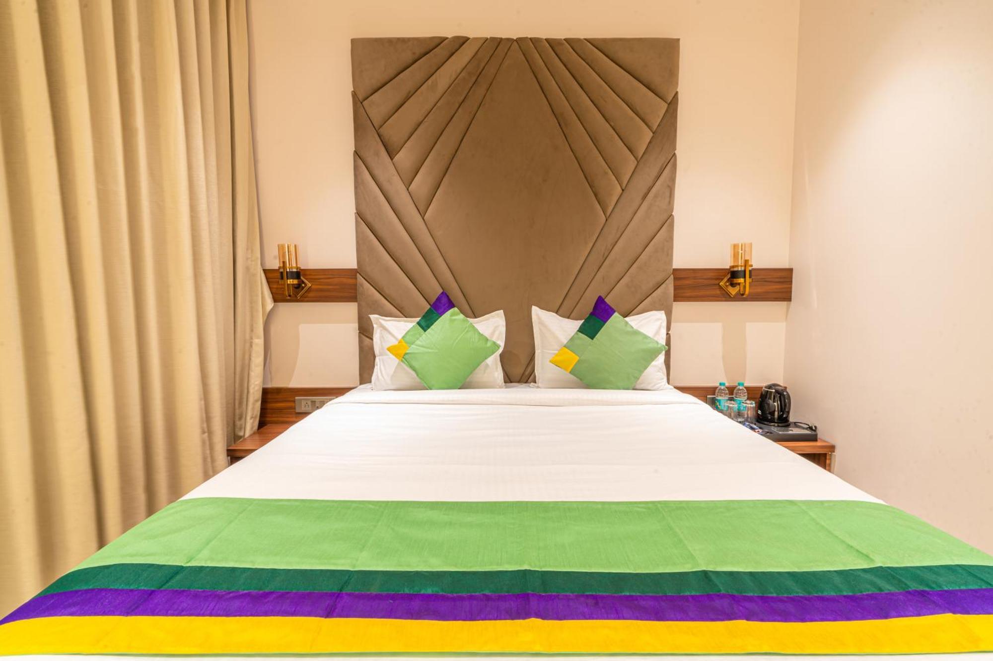 Treebo Premium Heritage Grand -Majiwada Thane Ngoại thất bức ảnh